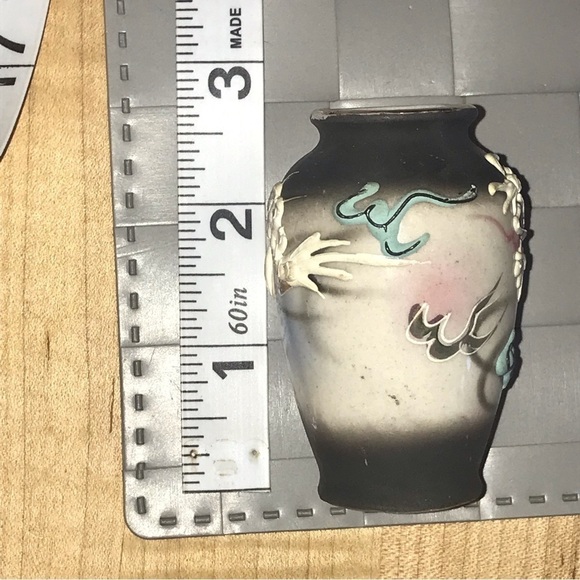 Vintage Moriage Dragon Ware Mini Vase Porcelain Hand Painted Blue Eyed Dragon - Picture 12 of 12